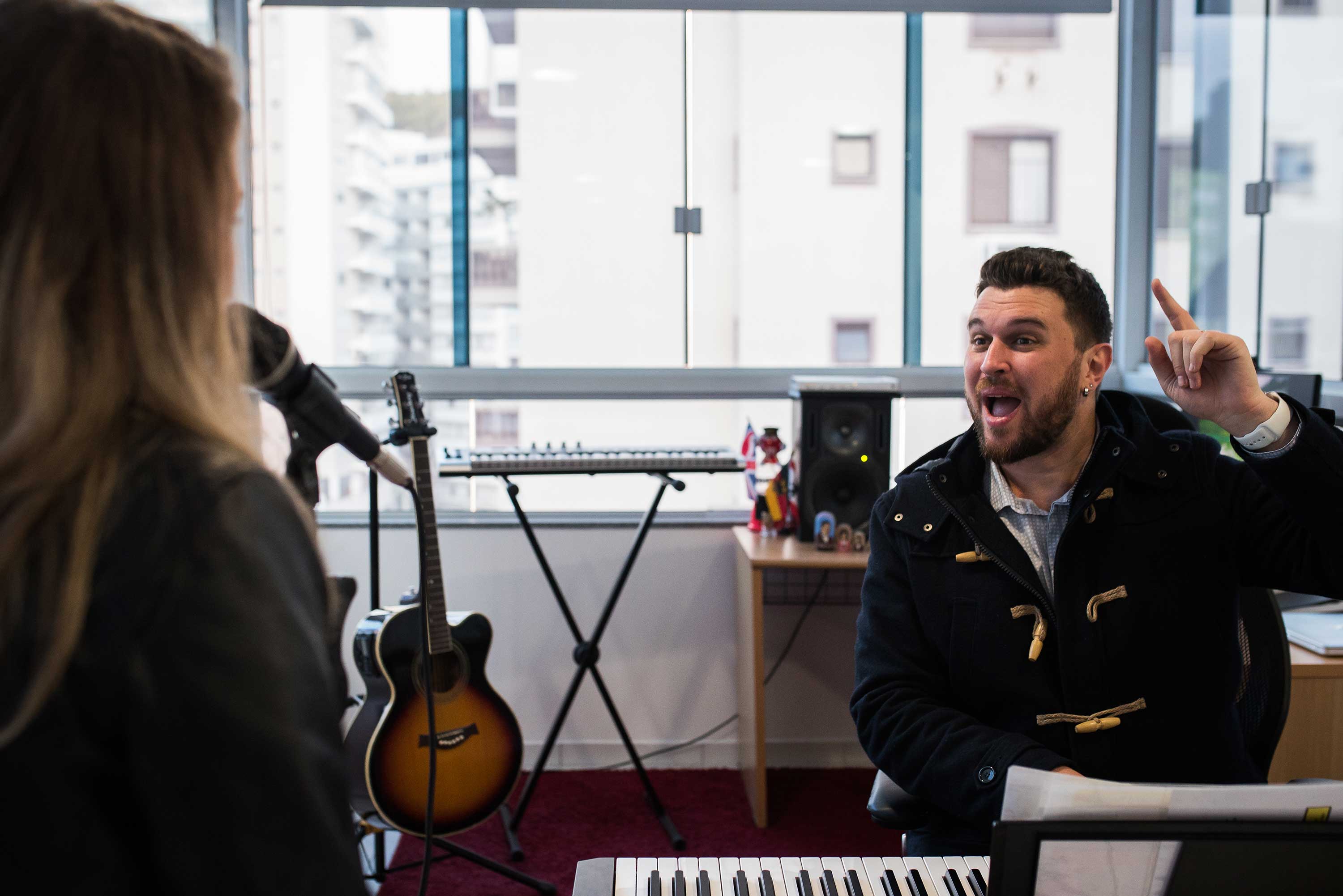 O que se aprende nas aulas de canto